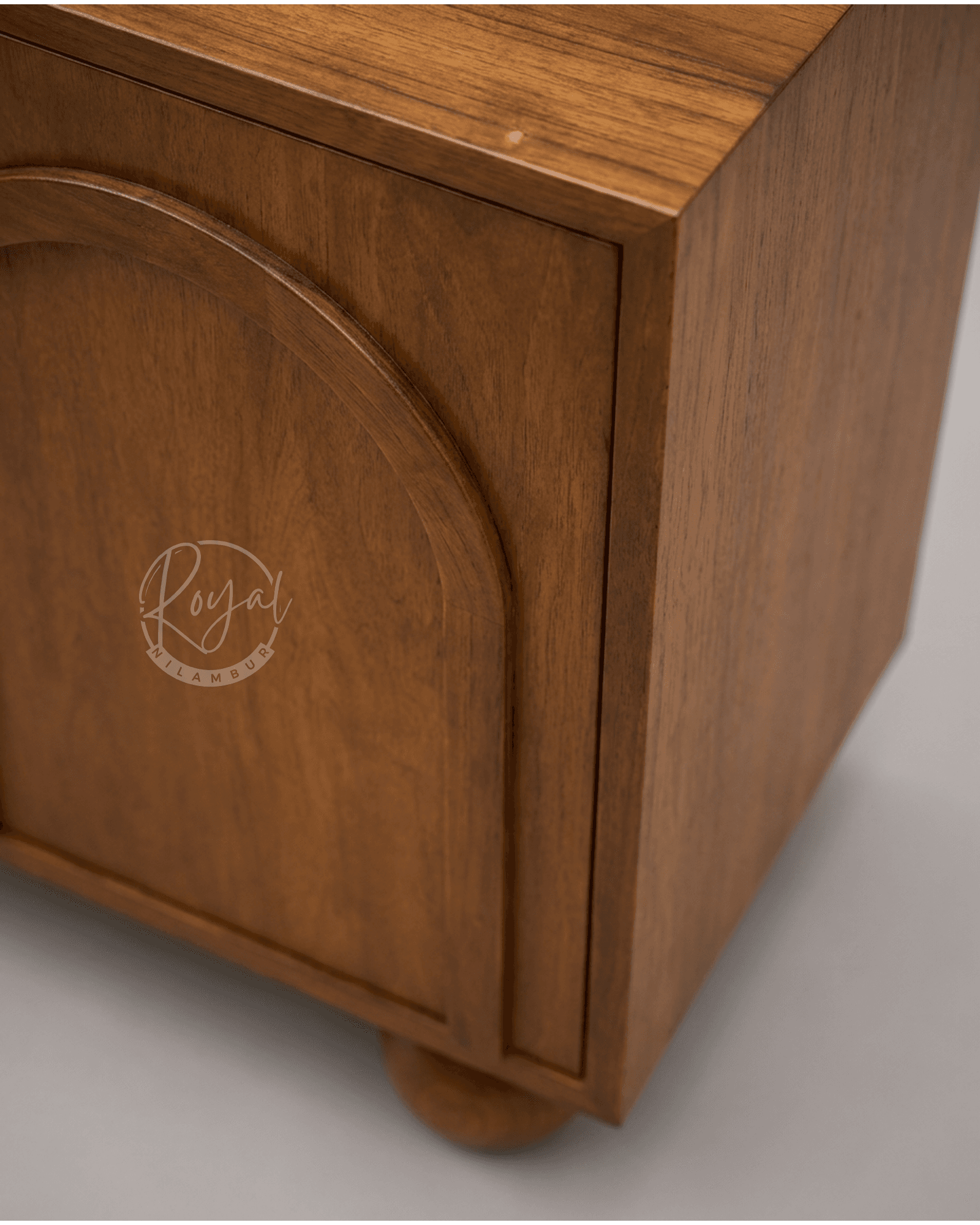 Royal Virana Nilambur Teak Wood Console Table