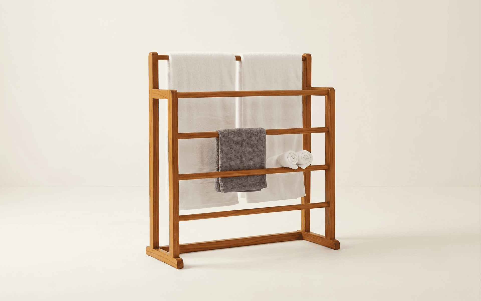 Towel Racks & Holders